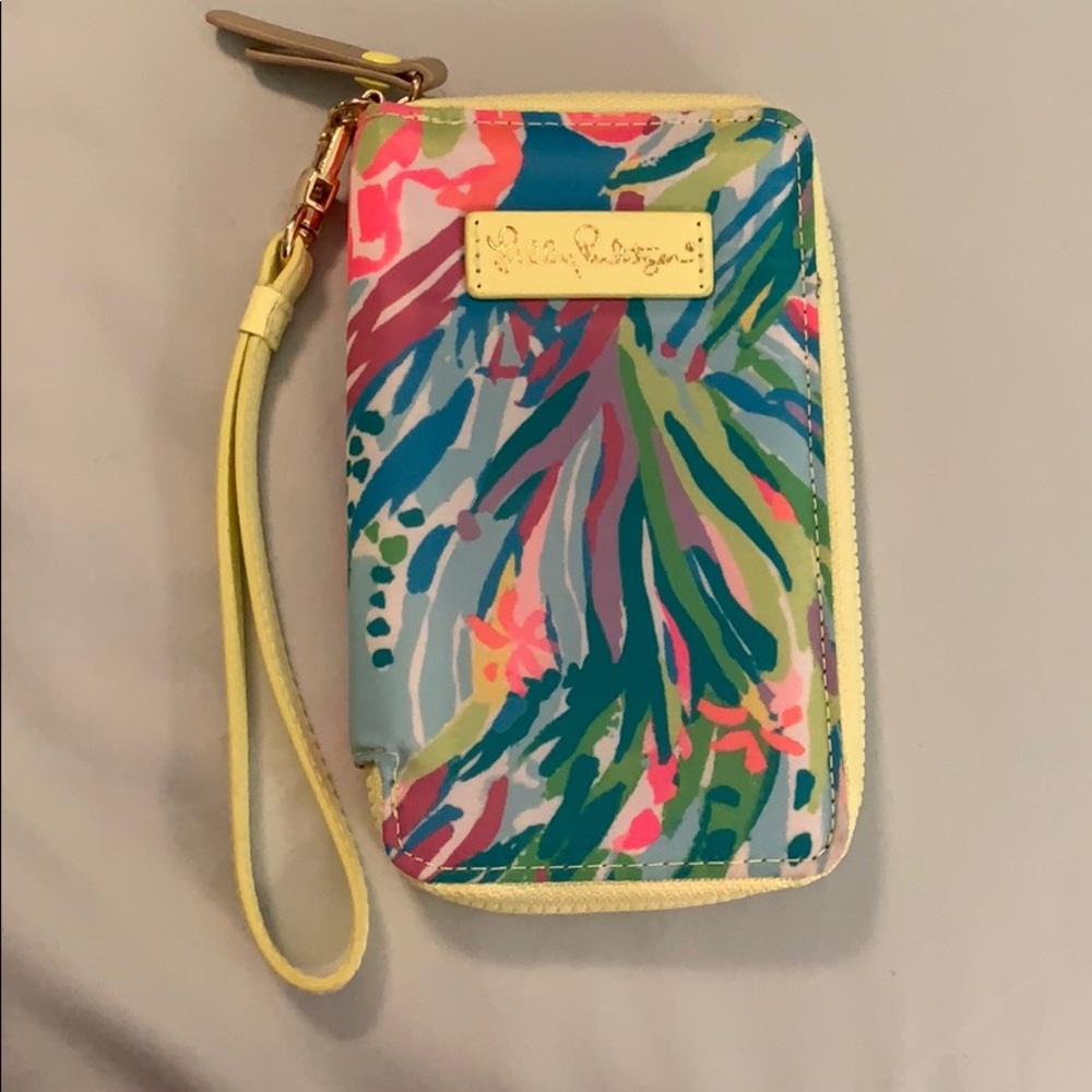 Lilly Pultizer Wristlet